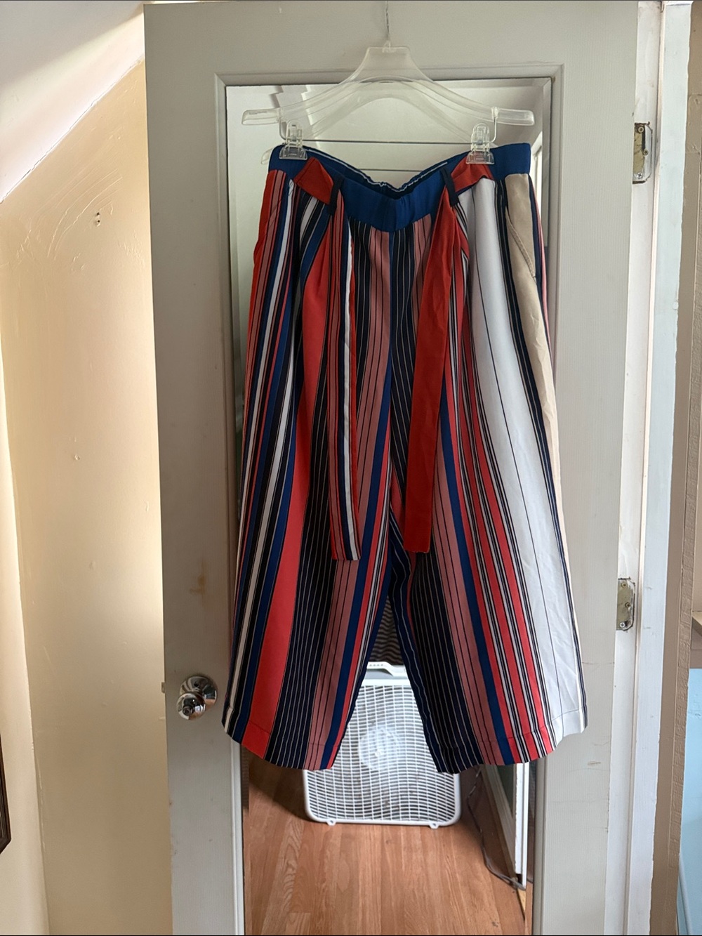 Striped Capris Pants with Tie Waist - Red, Pink, Blue & White